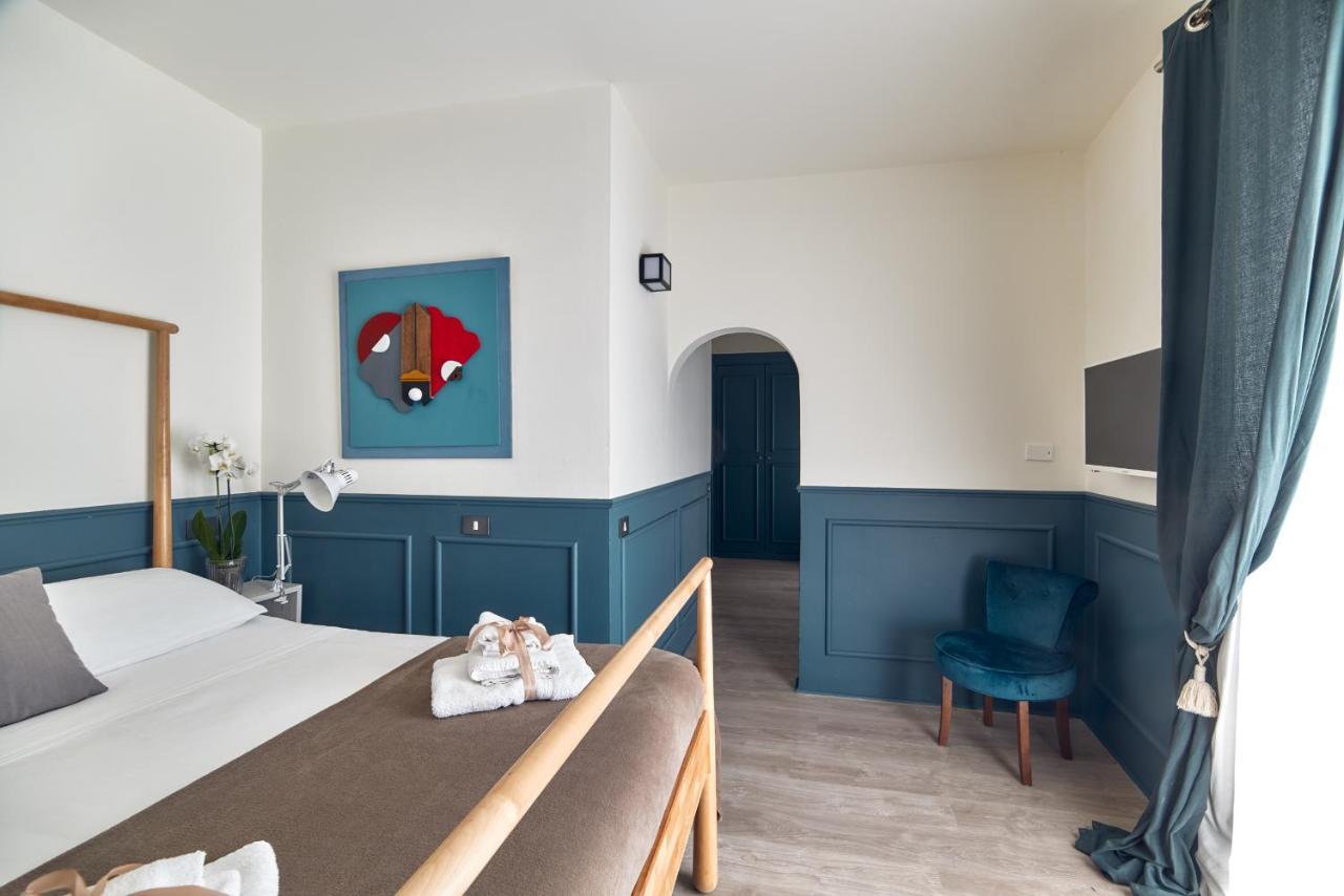 L' Hotellerie Easy Suites Palermo Eksteriør billede