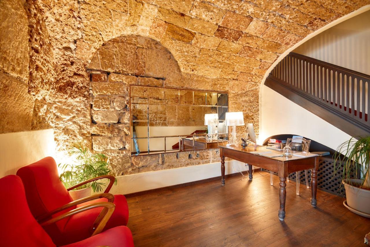L' Hotellerie Easy Suites Palermo Eksteriør billede