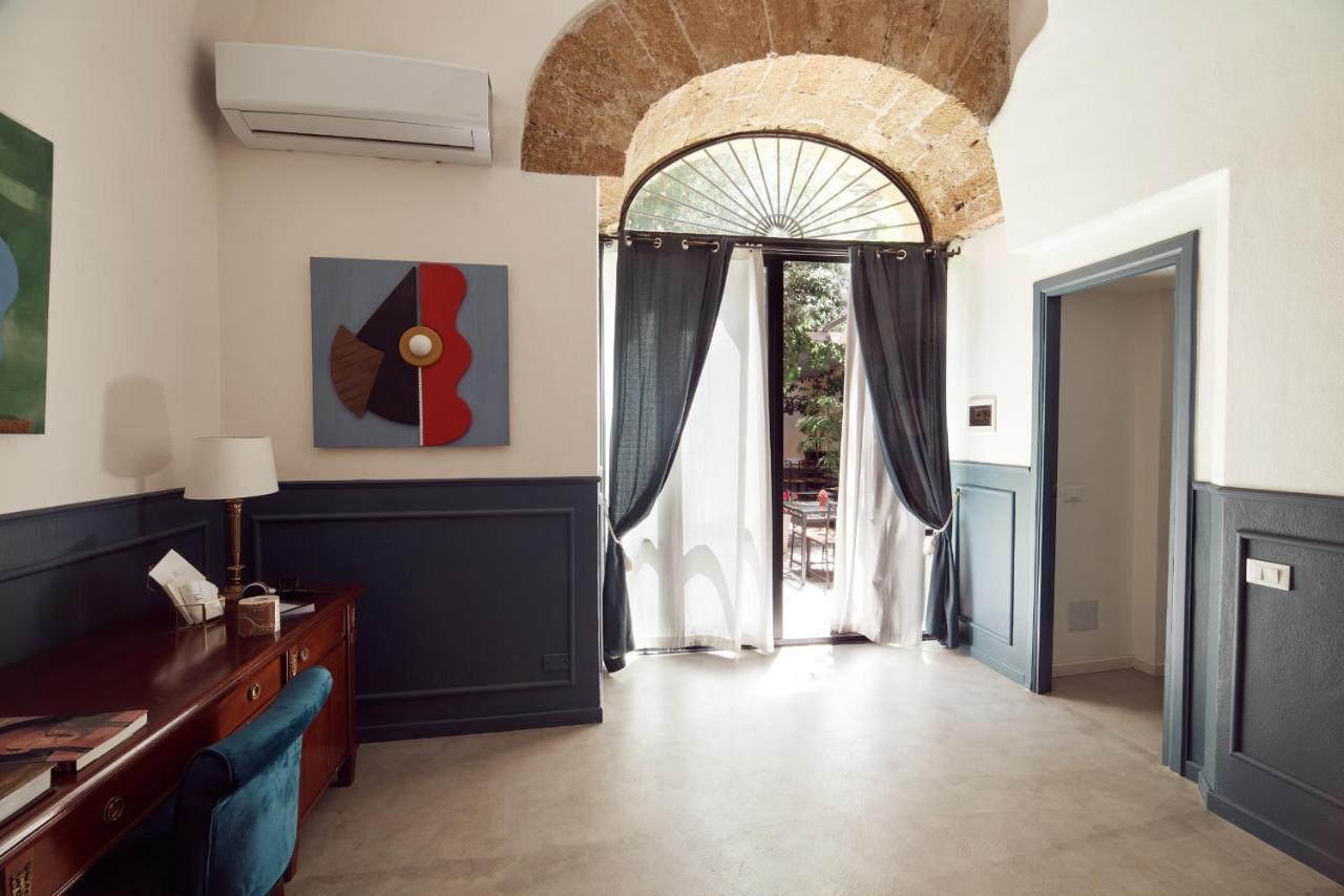 L' Hotellerie Easy Suites Palermo Eksteriør billede