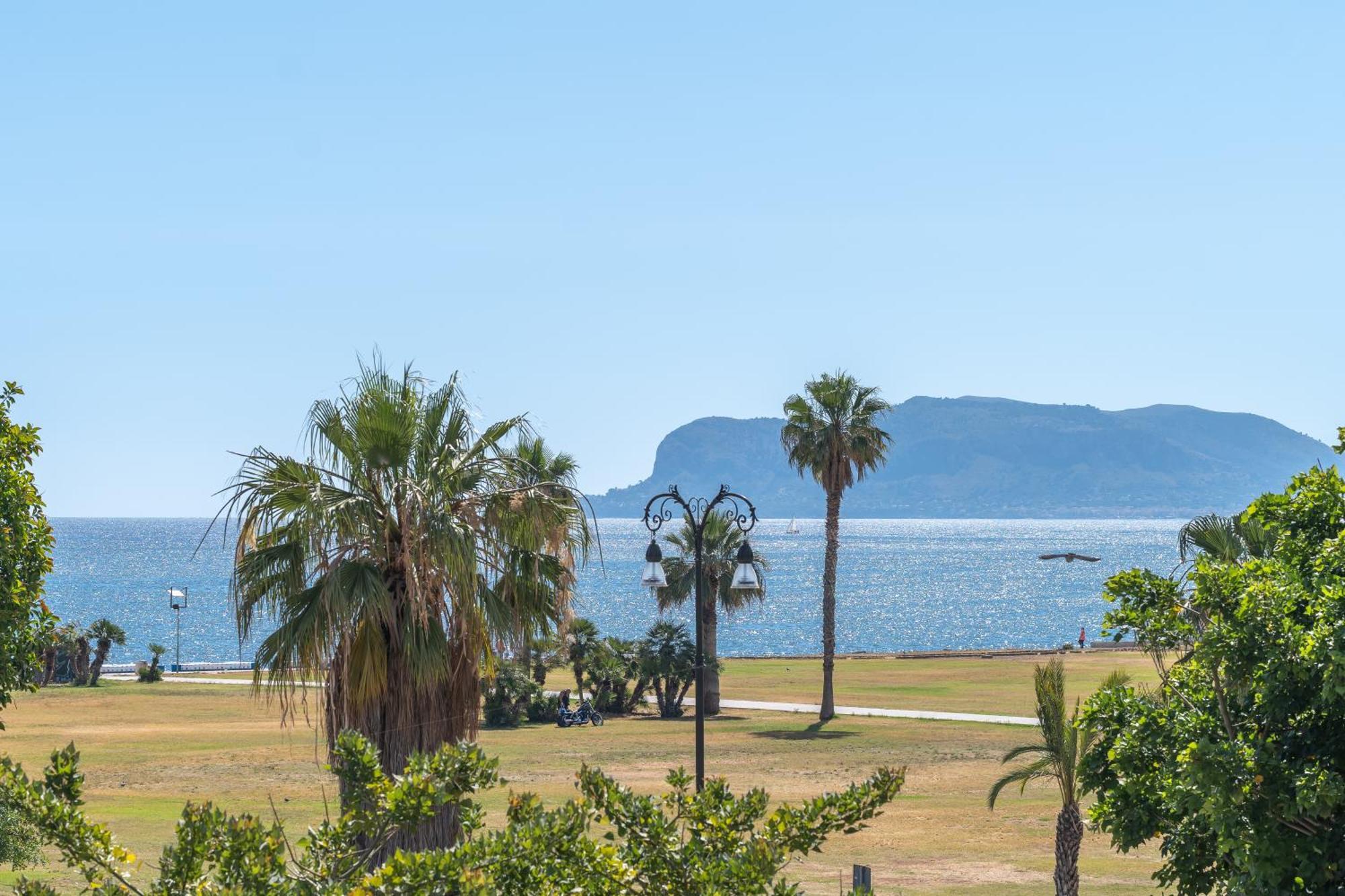 L' Hotellerie Easy Suites Palermo Eksteriør billede